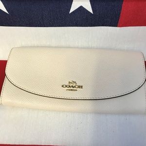 NWOT Coach White Leather Slim Envelope Wallet
